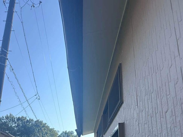 雨漏り修理のための軒天張り替えが完了