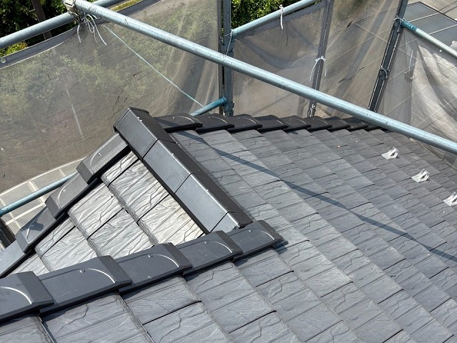 板金役物と瓦役物との取り替え改修工事が完成