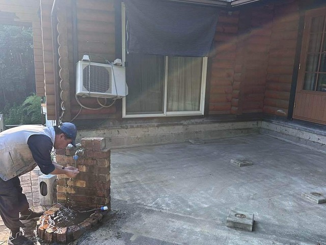 ウッドデッキ取り替え工事の既存ウッドデッキ解体工程が完了