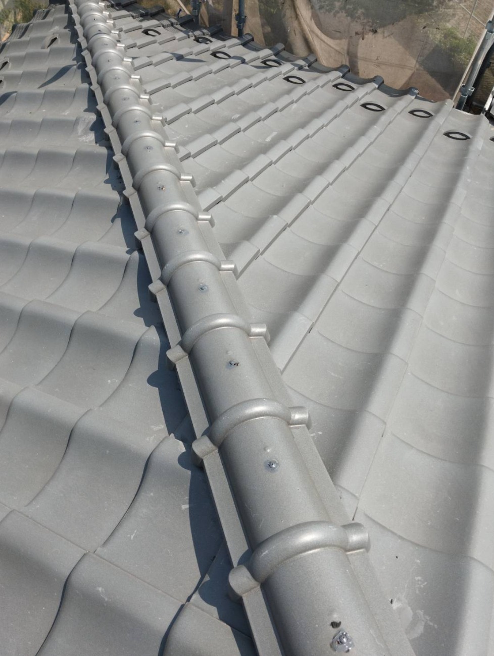 棟瓦取り直し工事の完了