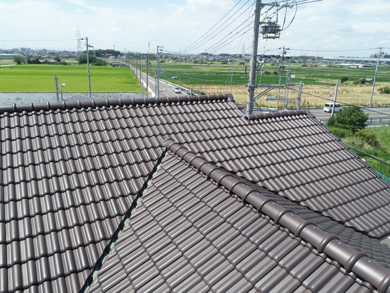 棟瓦と袖瓦の取り直し工事前の屋根
