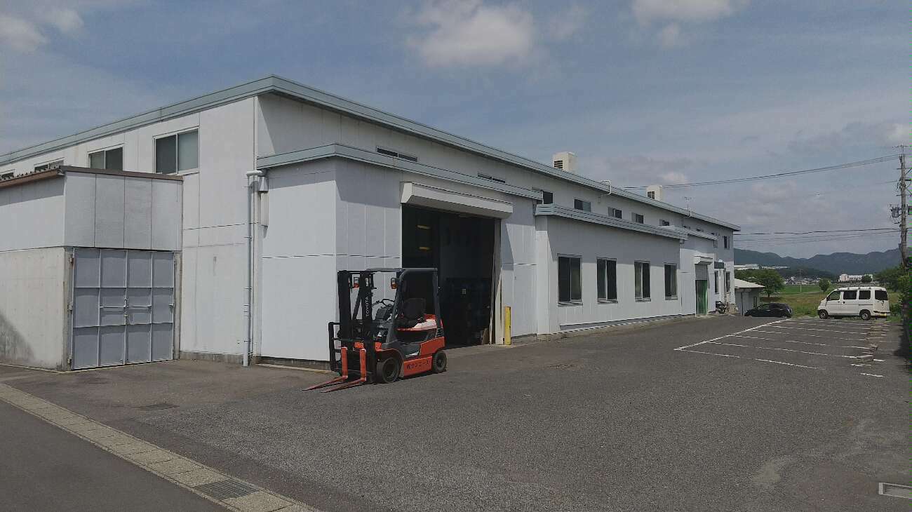 雨漏りが発生した名古屋市緑区の工場建物