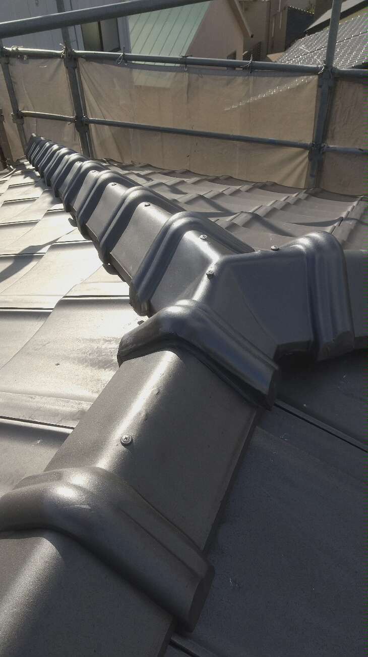 棟瓦取り直し工事の完了