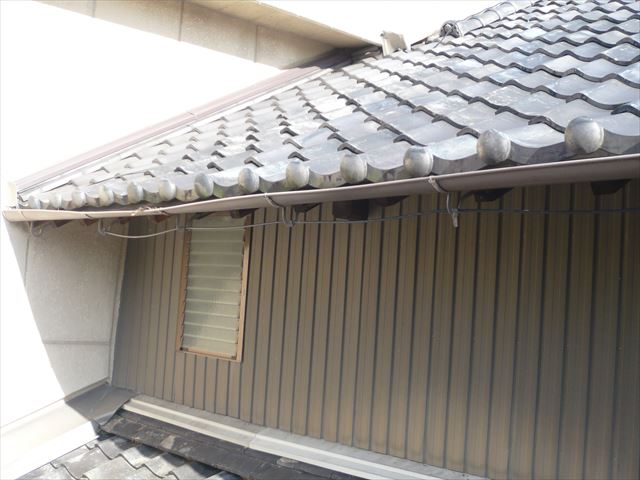 大屋根の雨樋の劣化