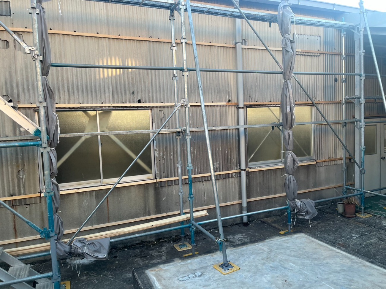 胴縁の取り付け