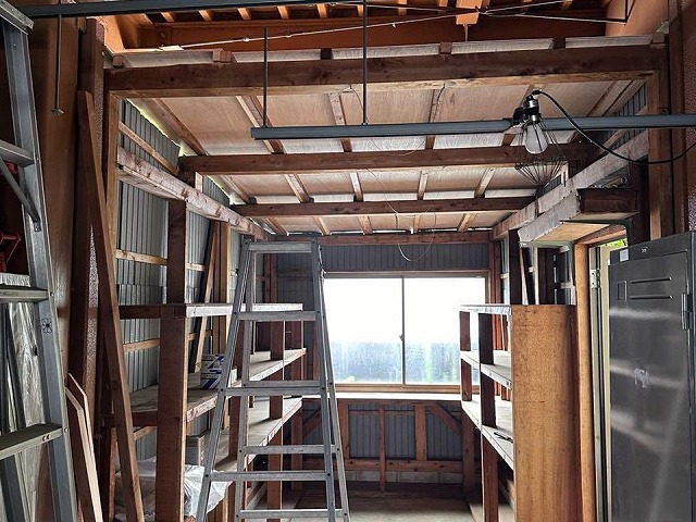 名古屋市緑区　倉庫の屋根工事後