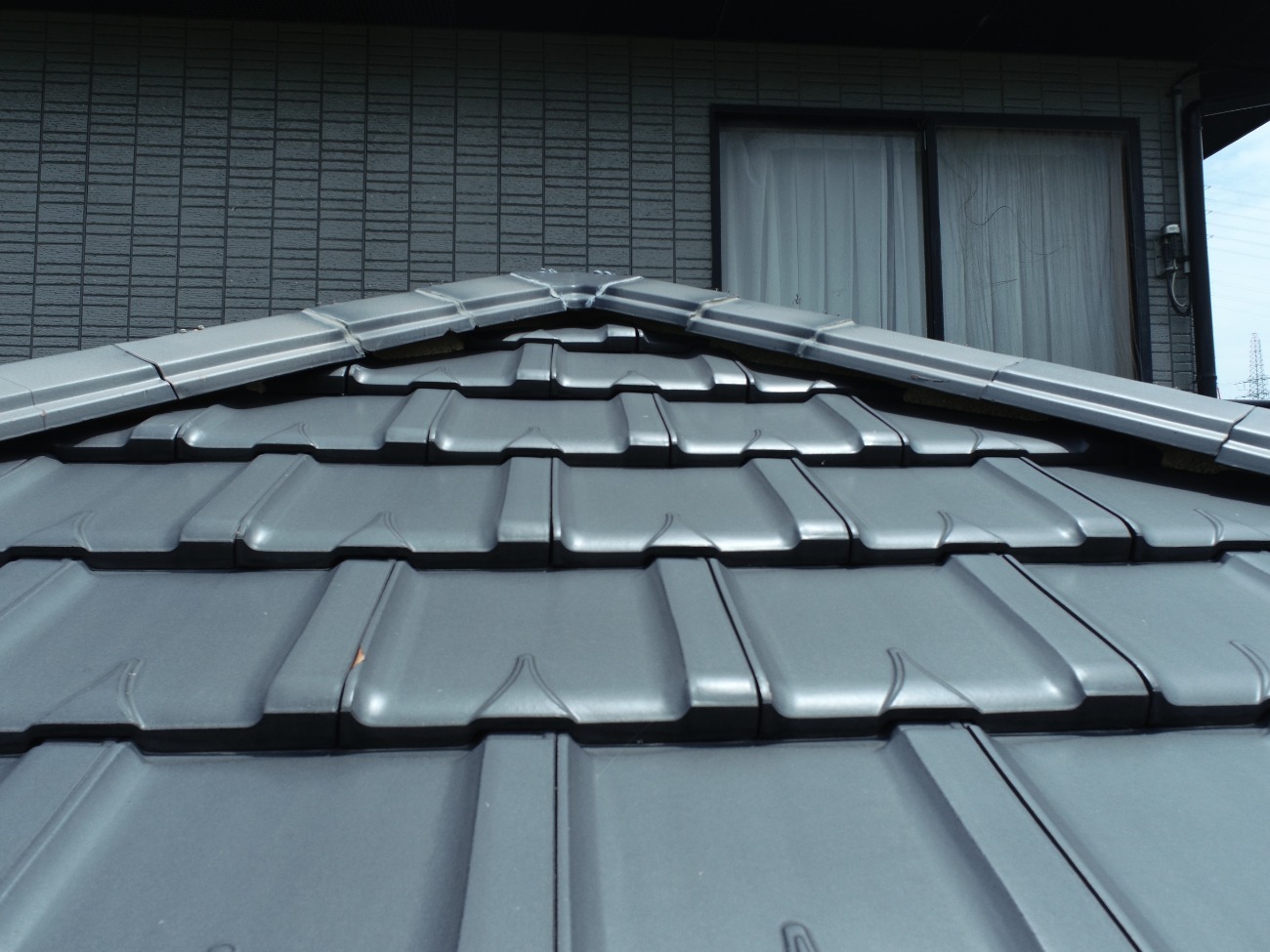 日進市　屋根の漆喰が痩せている状態