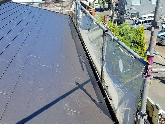 名古屋市緑区　カバー０工法を進める屋根