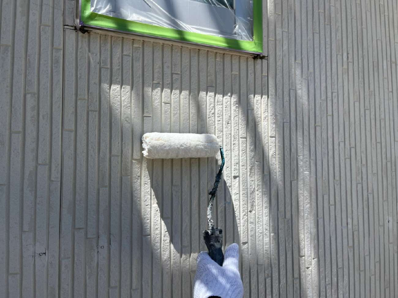 外壁塗装工事の様子