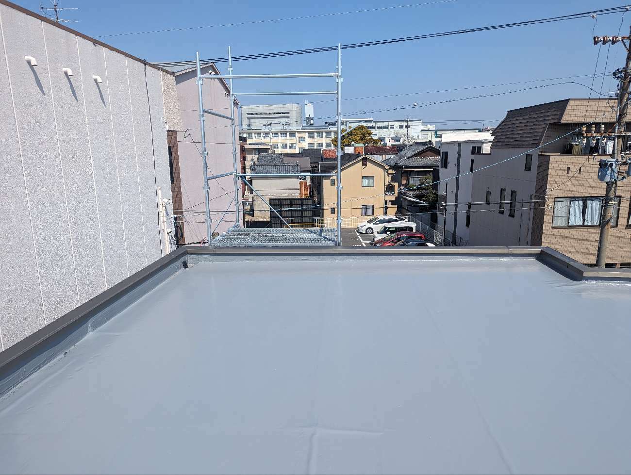 防水工事後の陸屋根住宅の屋上