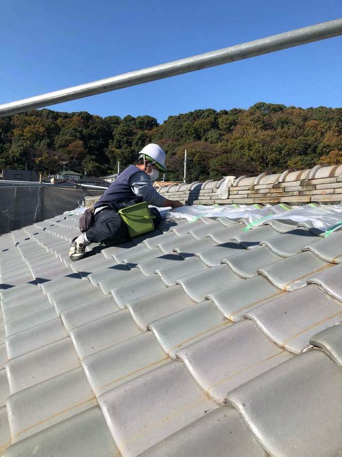 屋根の漆喰工事