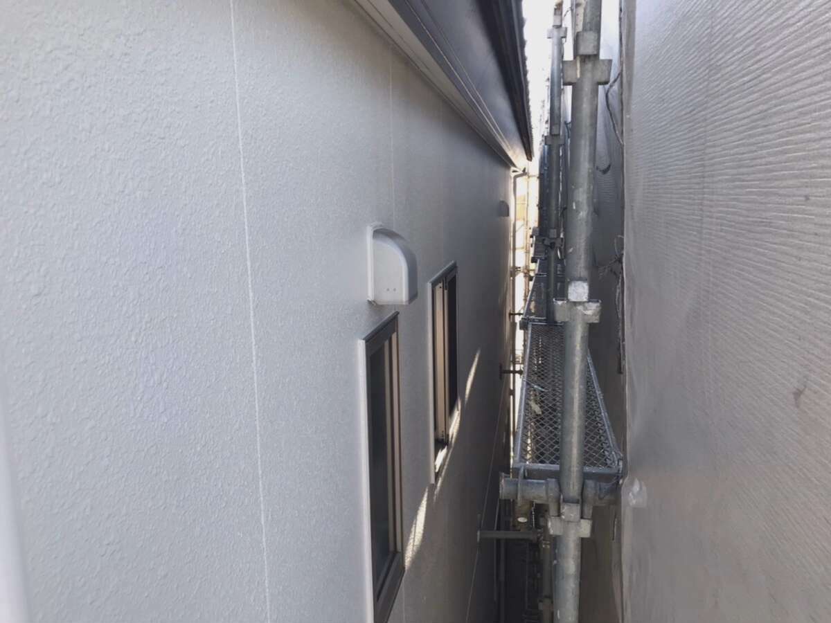 外壁塗装の3回塗りが完了