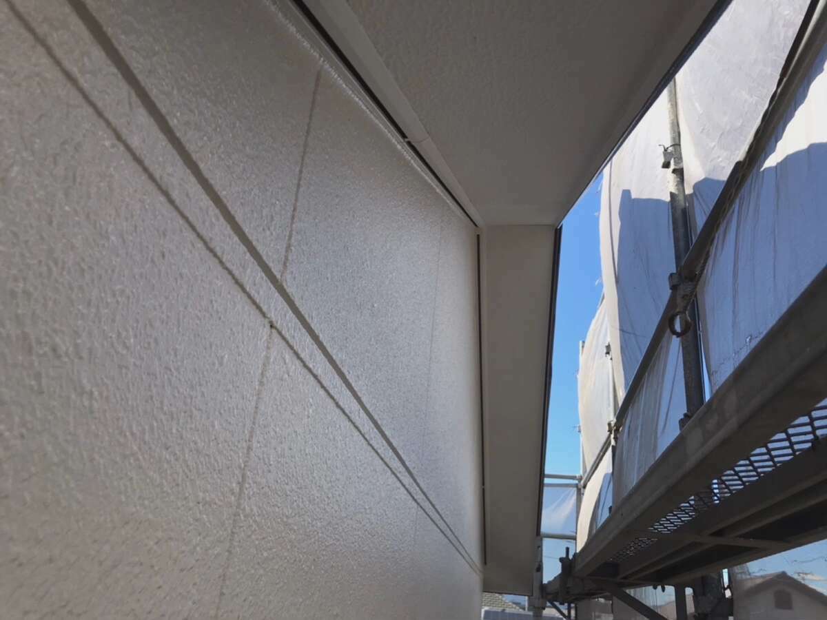 3回塗りで塗膜の厚さを確保