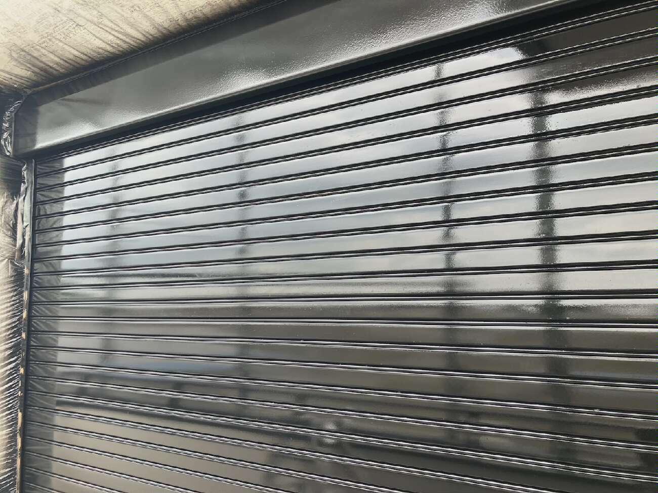 シャッターの塗装